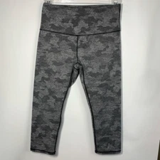 Kyodan Women's Stretchable Camouflage Capri Leggings Black Gray Size Medium