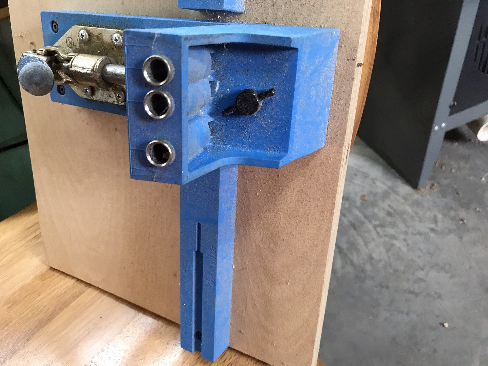 Kreg K2000 And Accessories In Case Used eBay