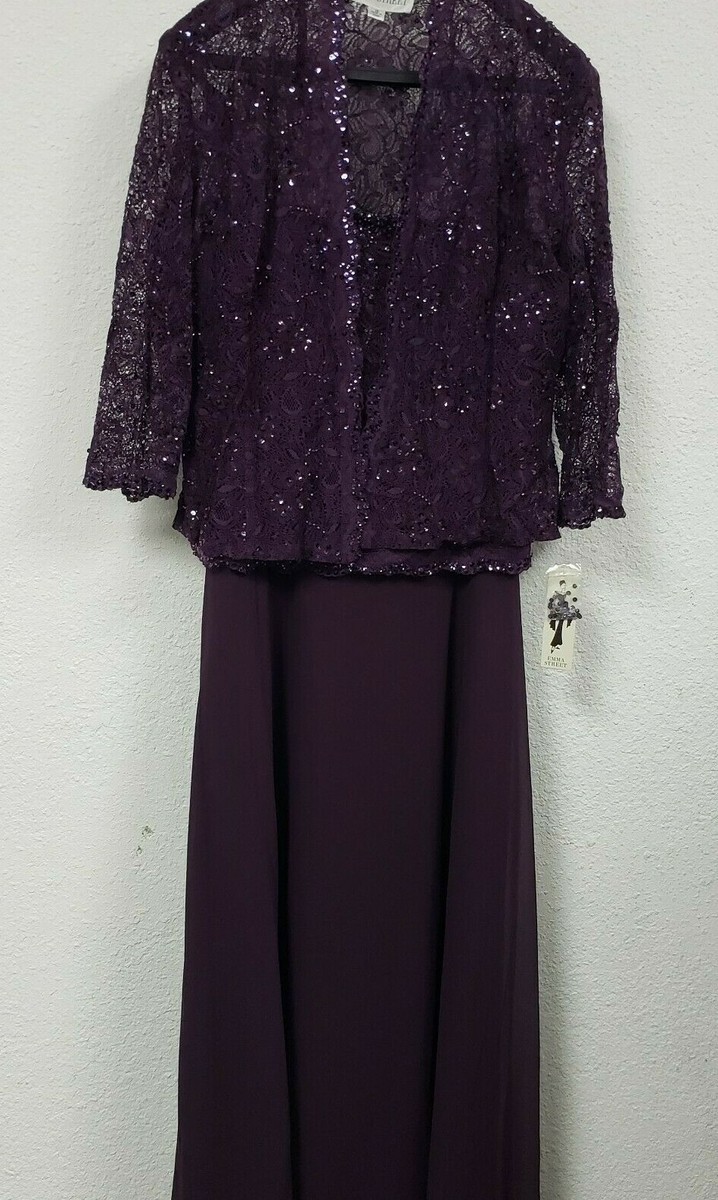 emma street evening dresses Emma Stone Cabernet Glitter Dress 2024 Cannes Film Festival main image 1