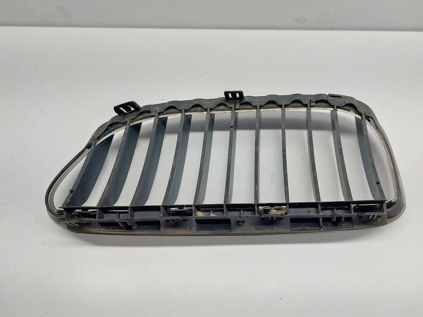 BMW 6 E63 Air Intakes Kidney Radiator Grille Right 7077936 B8 for 