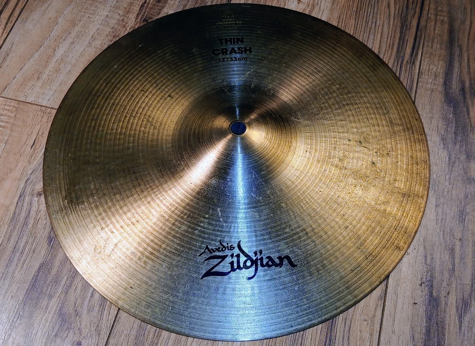Platillo Zildjian 13" Thin Crash 33 cm Foto 4 de 4