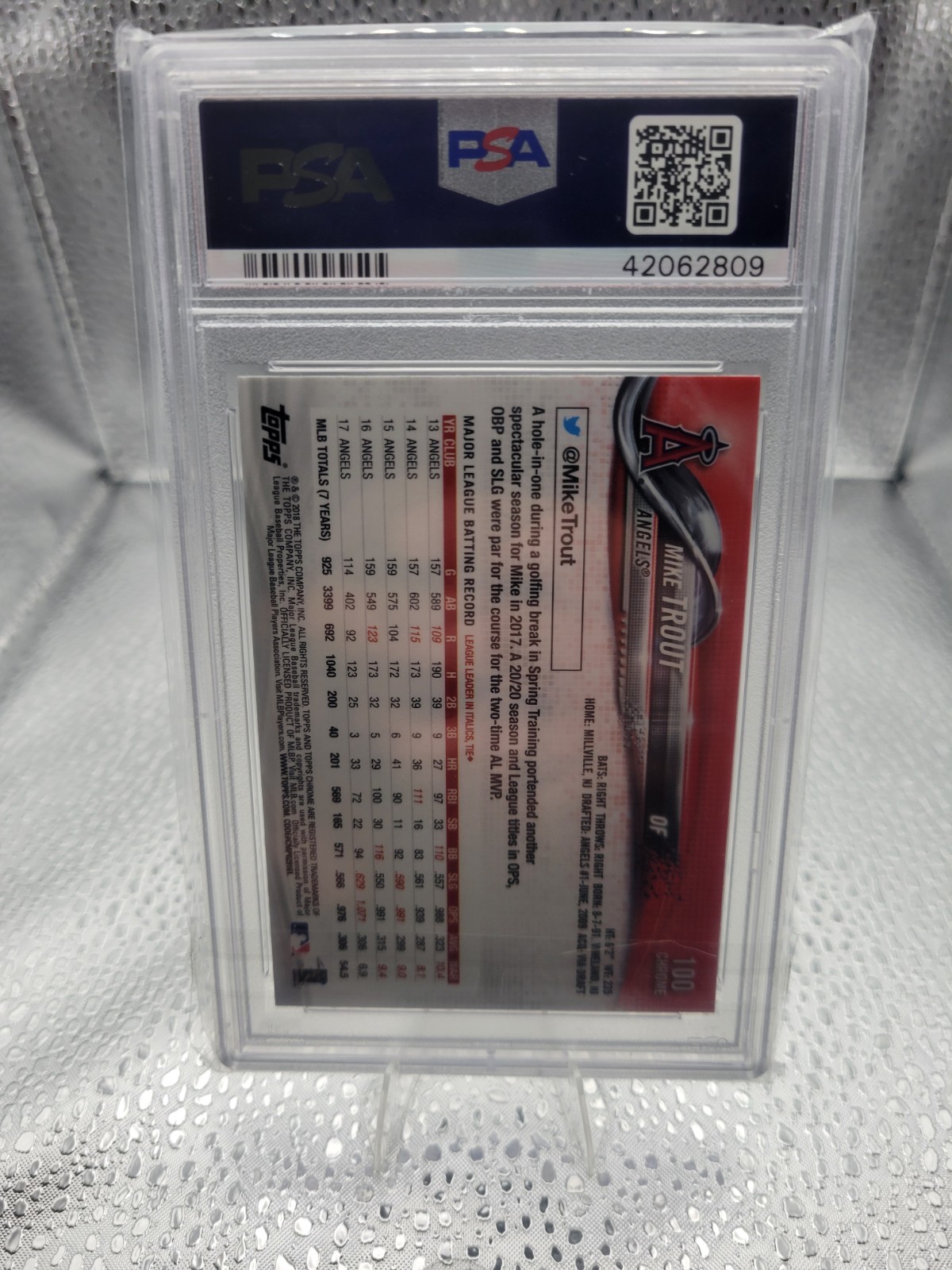 2018 TOPPS CHROME #100 MIKE TROUT ANGELS BATTING PSA 10 view 2