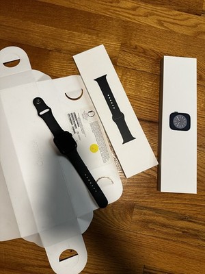 Apple Watch Series 8 GPS + Cellular Smartwatch Excellent Condition Tested
