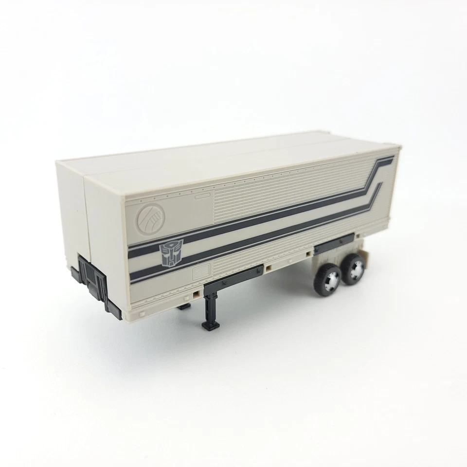 Transformers Alternate Universe Optimus Prime Complete Earthrise Amazon Leader - Image 2 of 4