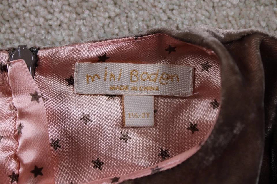 Vestido Mini Boden Niñas 1.5-2Y Marrón Rosa Terciopelo Lazo Fiesta Vacaciones Forrado Clásico Foto 4 de 4