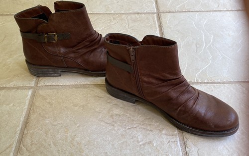 BareTraps Boots 9.5 | eBay