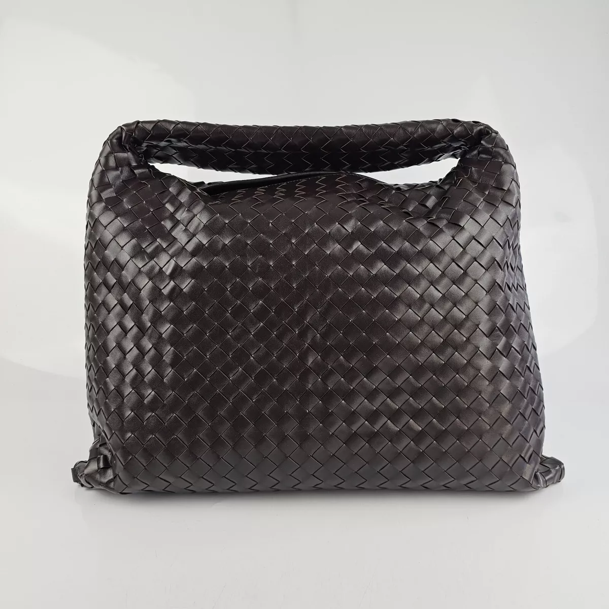 Hop Large Leather Tote Bag in Brown - Bottega Veneta