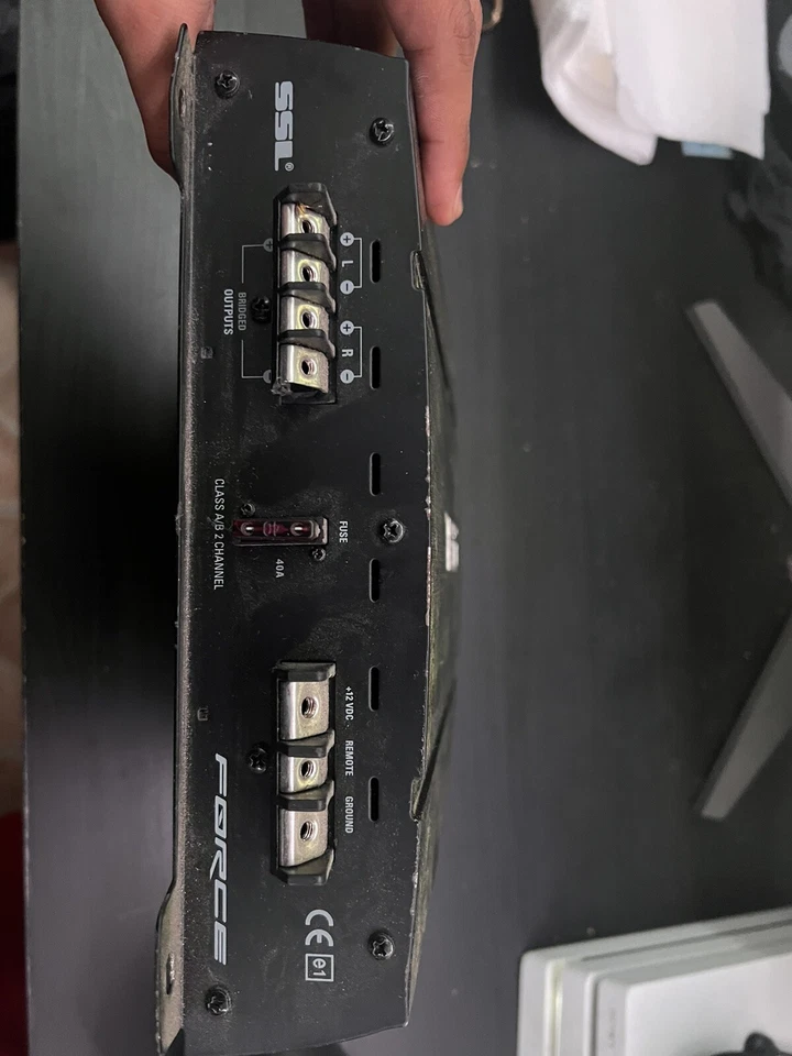 Amplificador EVOLUTION 1600W 2 canais alcance total, classe A/B - Imagem 2 de 4