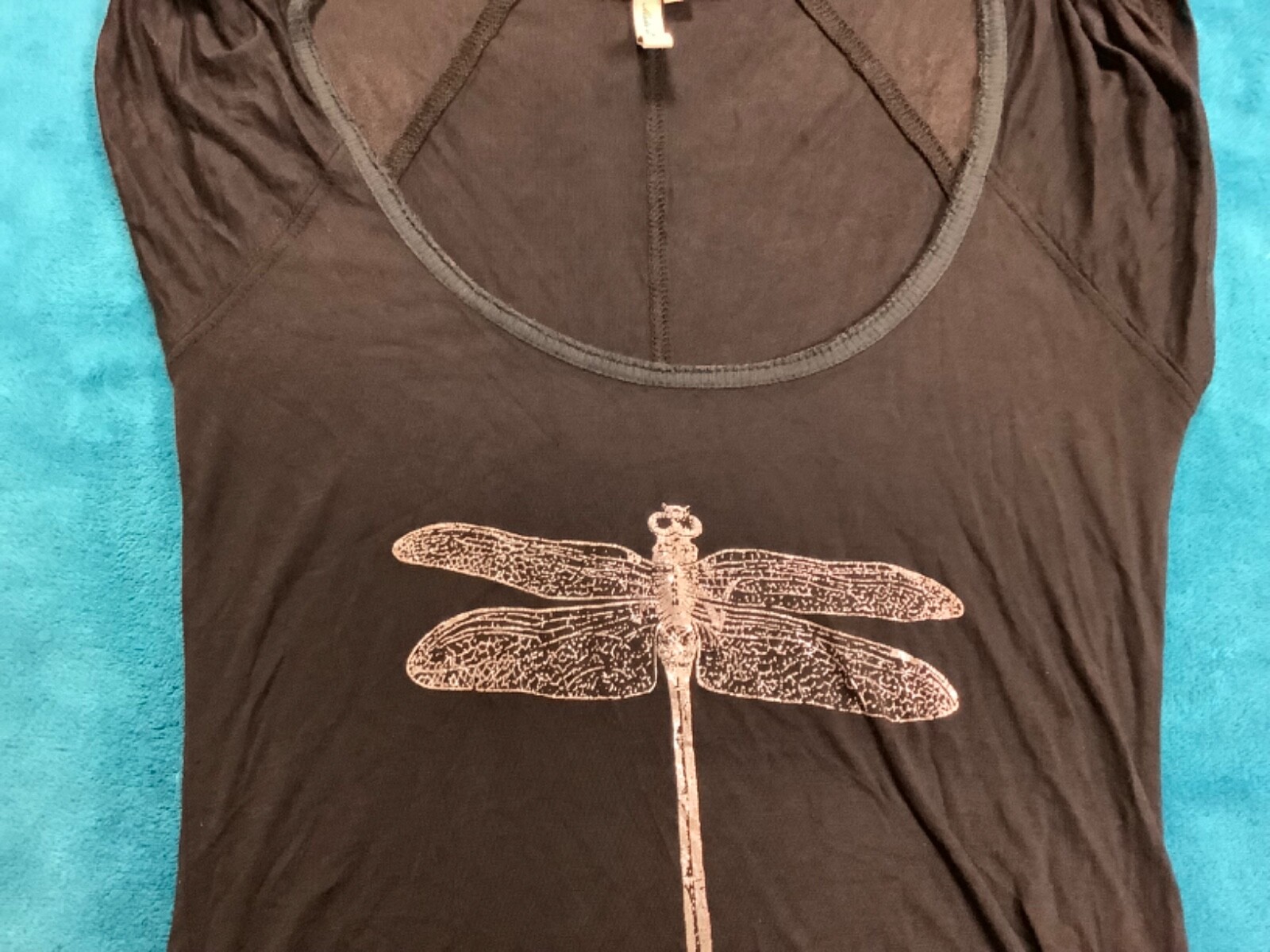 BCBGeneration Dragonfly Print Lightweight Scoop N… - image 13