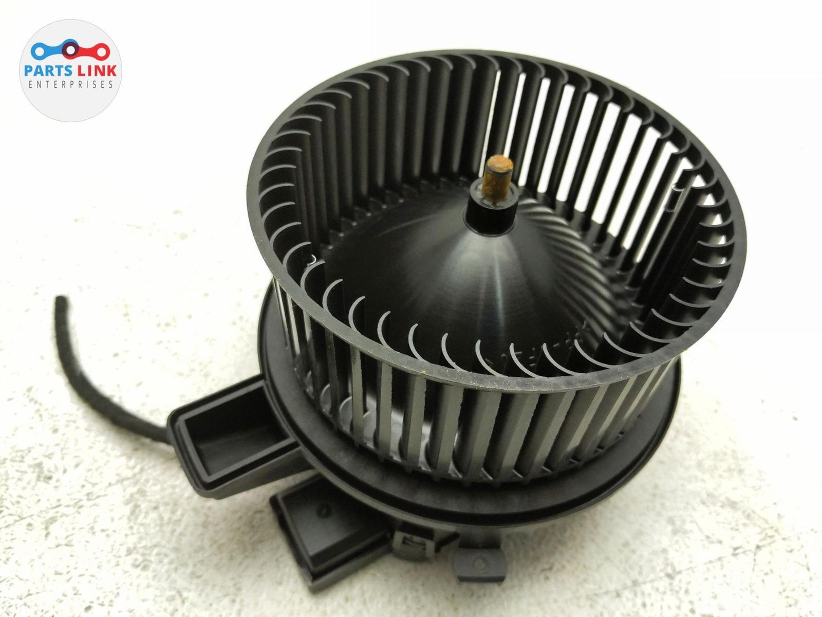 2016-20 BENTLEY BENTAYGA FRONT AC FAN BLOWER MOTOR AIR HEATER WHEEL ASSEMBLY 3K