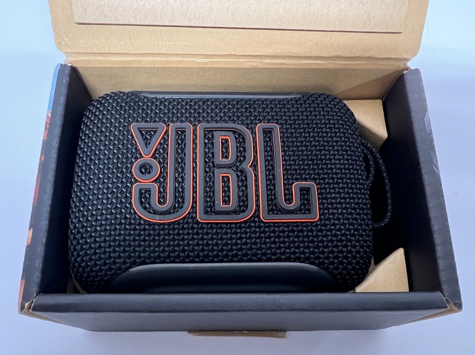 JBL Go 5 Portable Bluetooth 6.0 Speaker Rechargeable Waterproof Black IP68 New