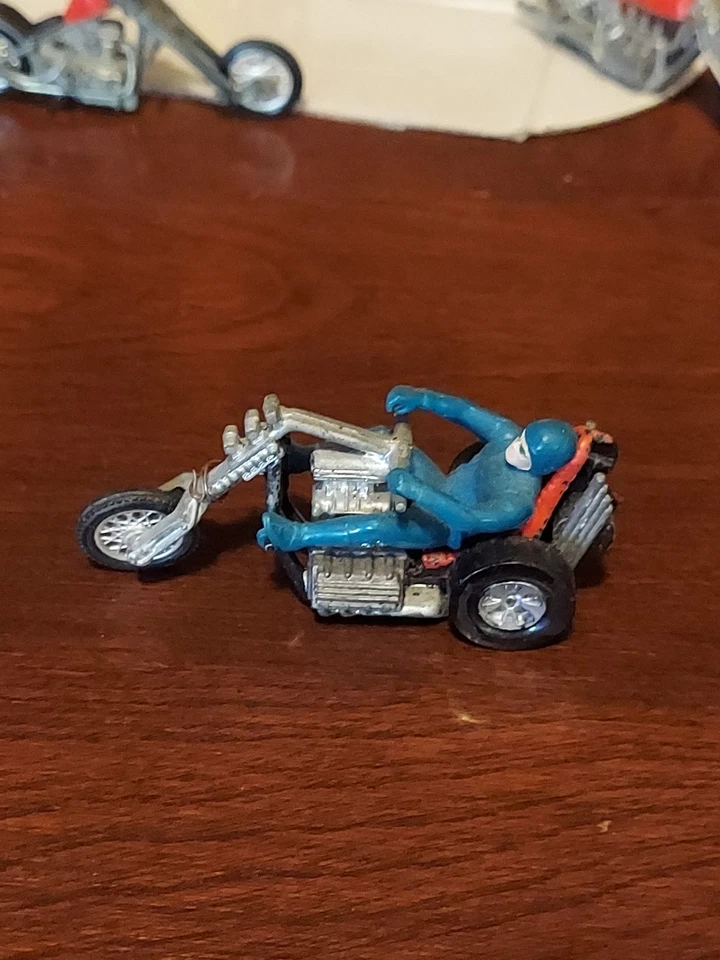 Hot Wheels RRRumblers Torque Chop, Blue Rider - Image 4 of 4
