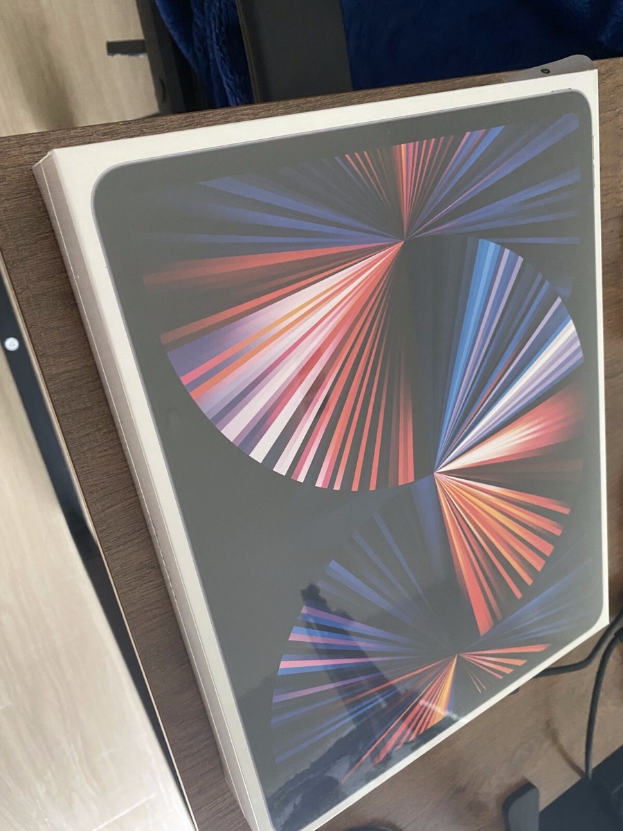 Apple iPad Pro (5th Generation) A2378 128 GB, Wi-Fi, 12.9 in