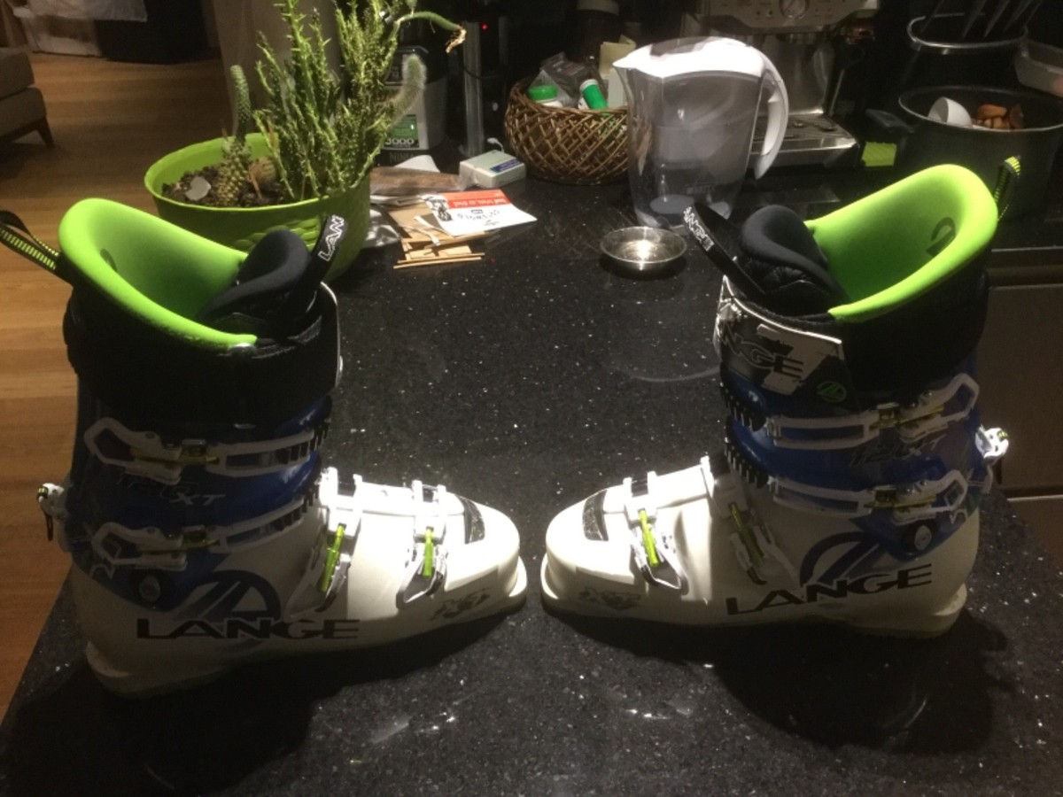 Lange XT 120 Size 29-29.5 Ski Boots | eBay Lange XT 120 Size 29-29.5 Ski Boots | eBay