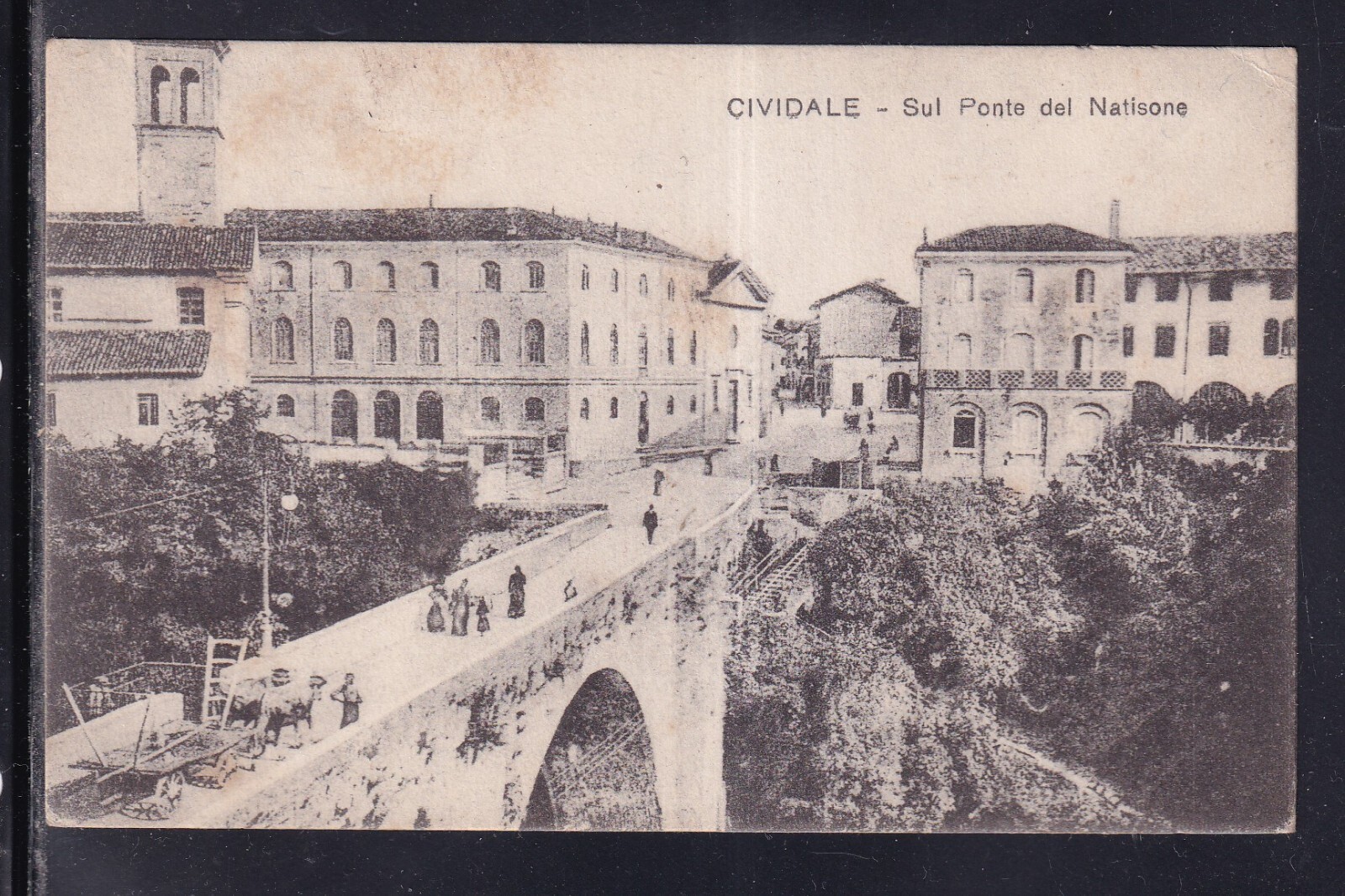 Cartolina Cividale sul Ponte del Natisone ANIMATA F1023