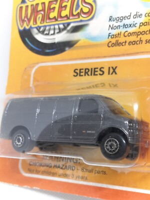 1996-2002 Chevy 3500 Express Van Collectible 1/64 Scale