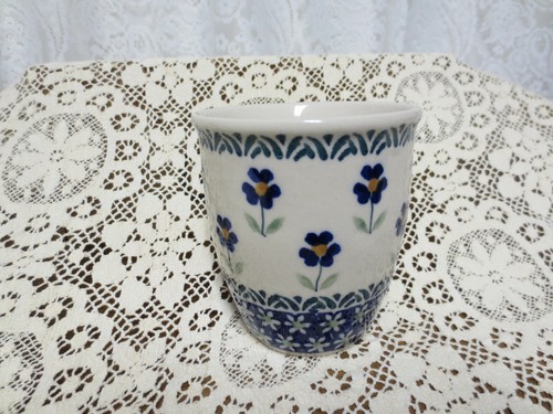 Boleslawiec Polish Blue Green Flowers Pottery Mug Hand Made Poland Mugs signed - Picture 6 of 10