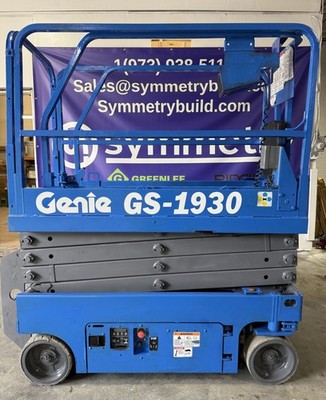 GENIE GS-1930, 557 Hours,  26ft WORKING HEIGHT ELECTRIC SCISSOR LIFT
