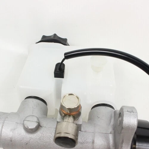 Cilindro maestro de freno genuino MAZDA RX-7 FD3S F100-43-40ZA Foto 2 de 3