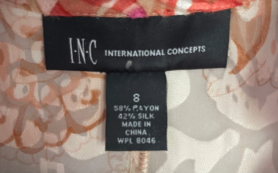 Blusa de seda/rayón INC International Concepts talla 8 - Elegante estampado texturizado Foto 4 de 4