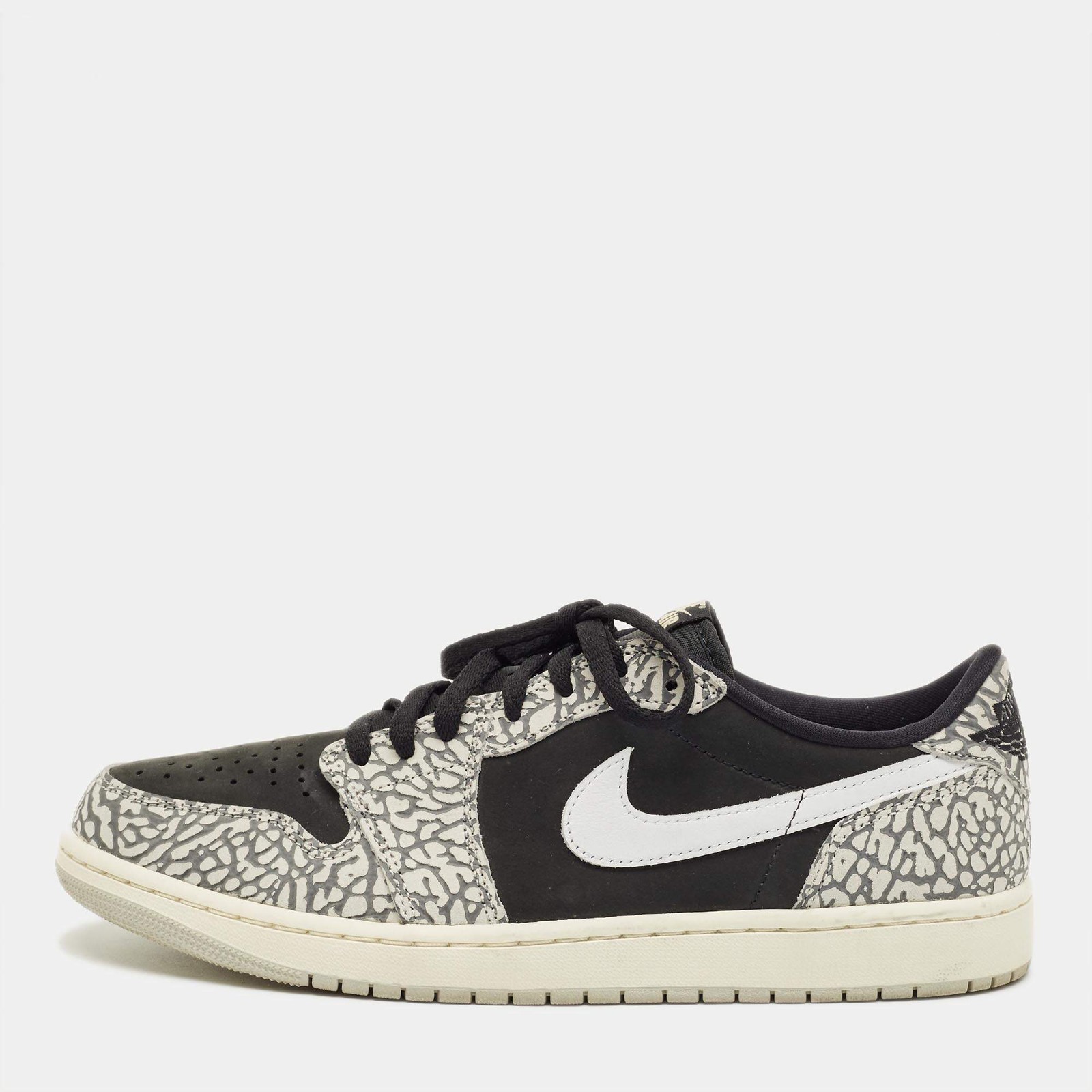 Air Jordans BlackGrey Nubuck and Leather Jordan 1 Retro Low OG Black Cement