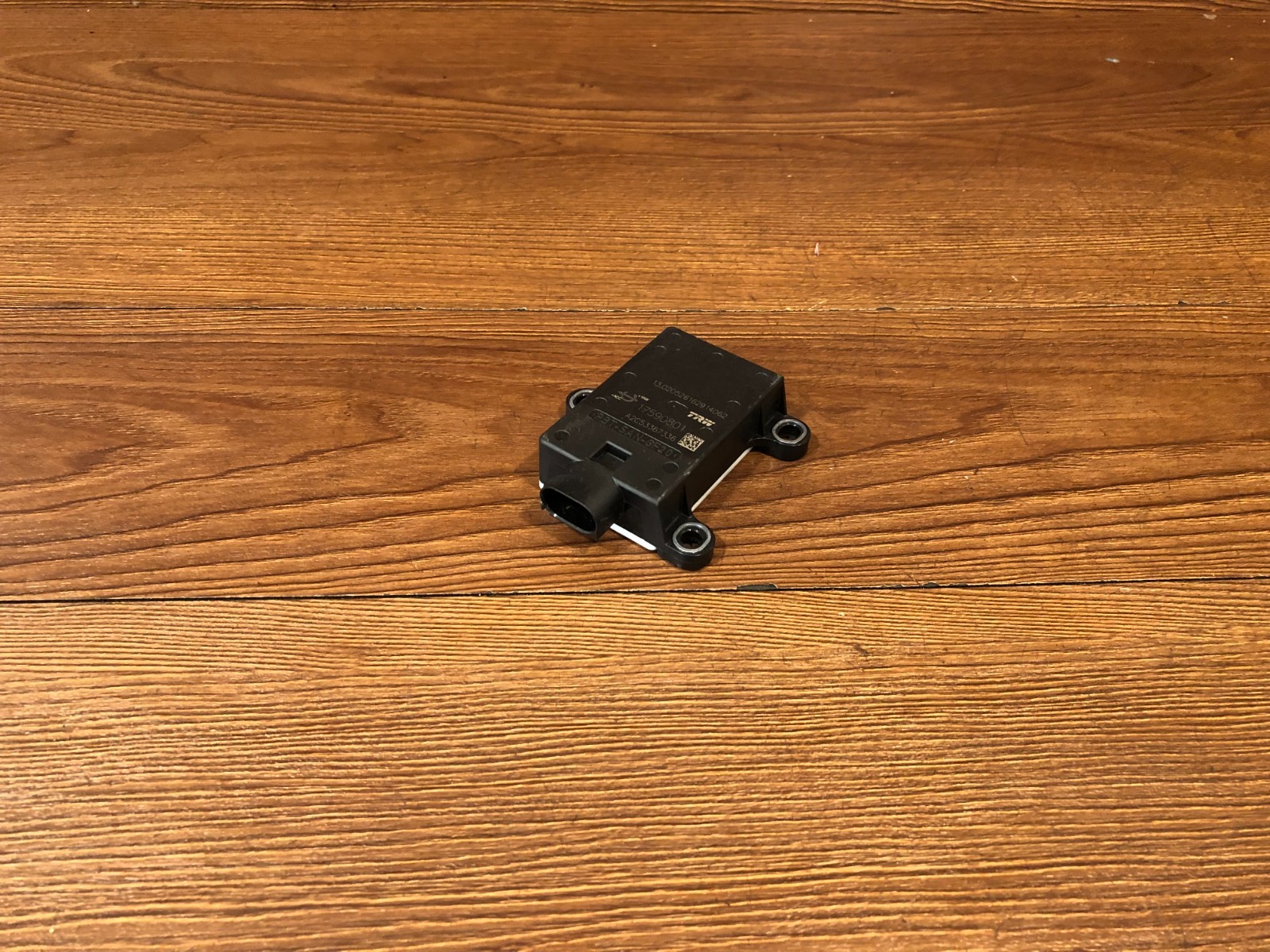 2008-2017 CHEVY GMC EXPRESS SAVANA STABILITRAK SUSPENSION YAW SENSOR MODULE OEM