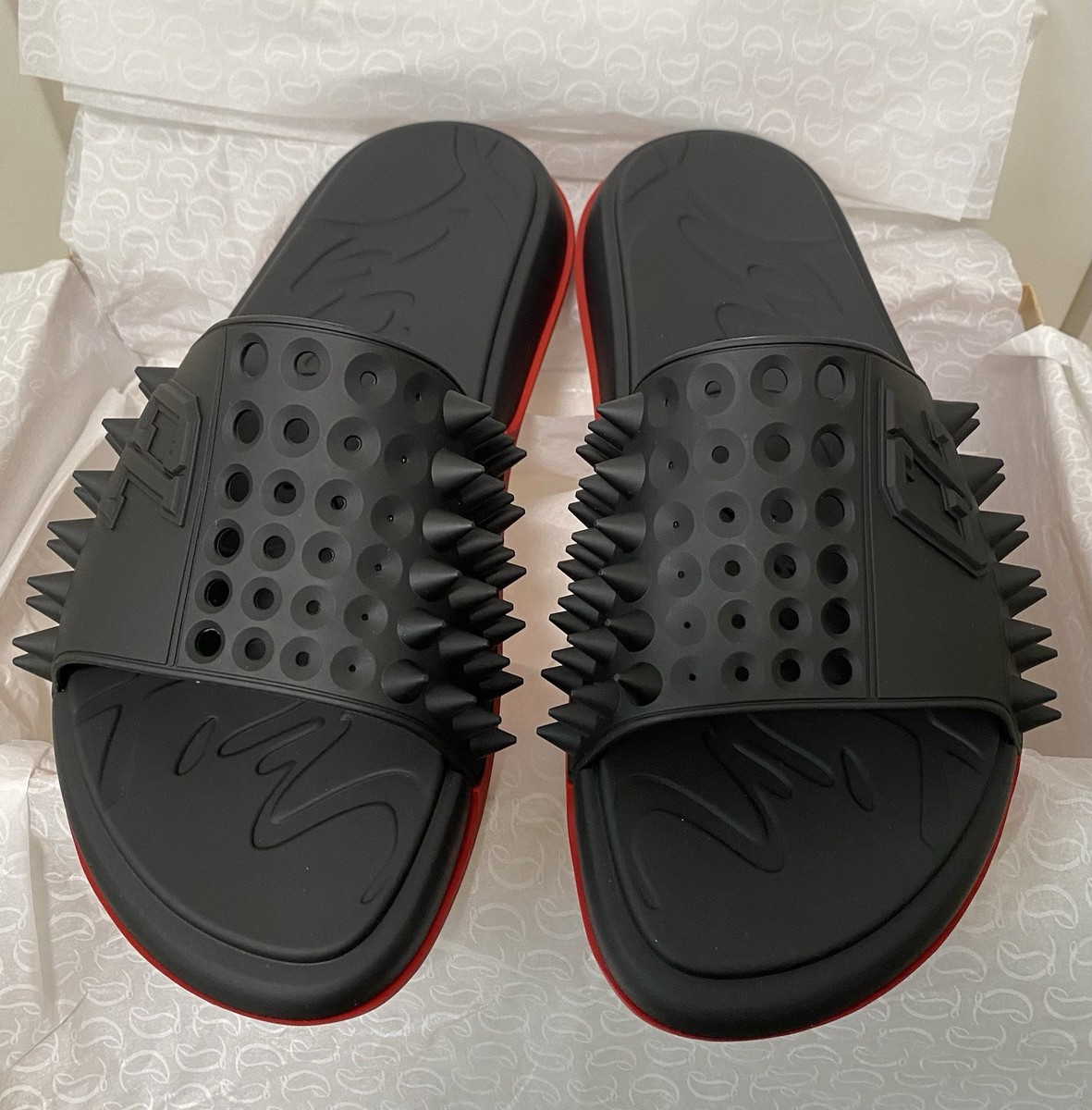 Christian Louboutin ブラックサンダル サンダル&エスパドリーユ｜クリスチャン ルブタン【公式
