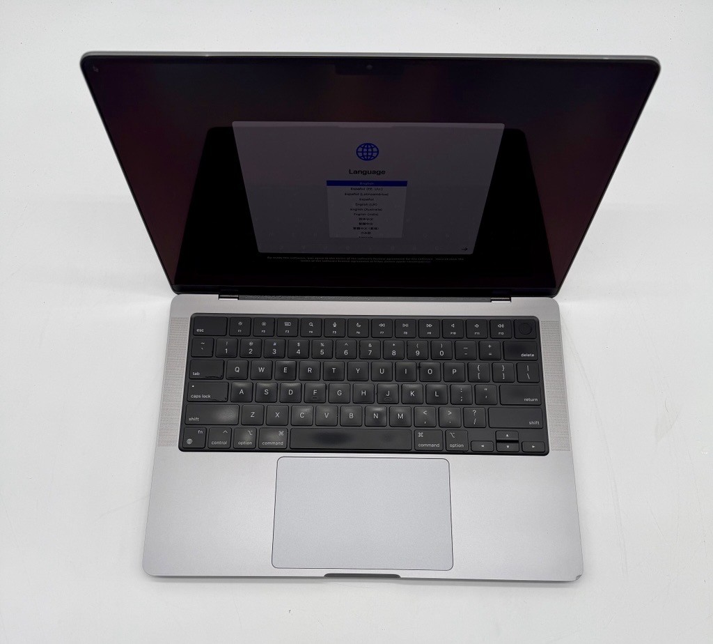 Apple MacBook Pro A2442 M1 Pro - 32GB RAM - 512GB - Space Gray