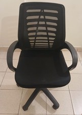 Office Chair Computer Swivel Chair for Home with Arm, Footrest, Black in color