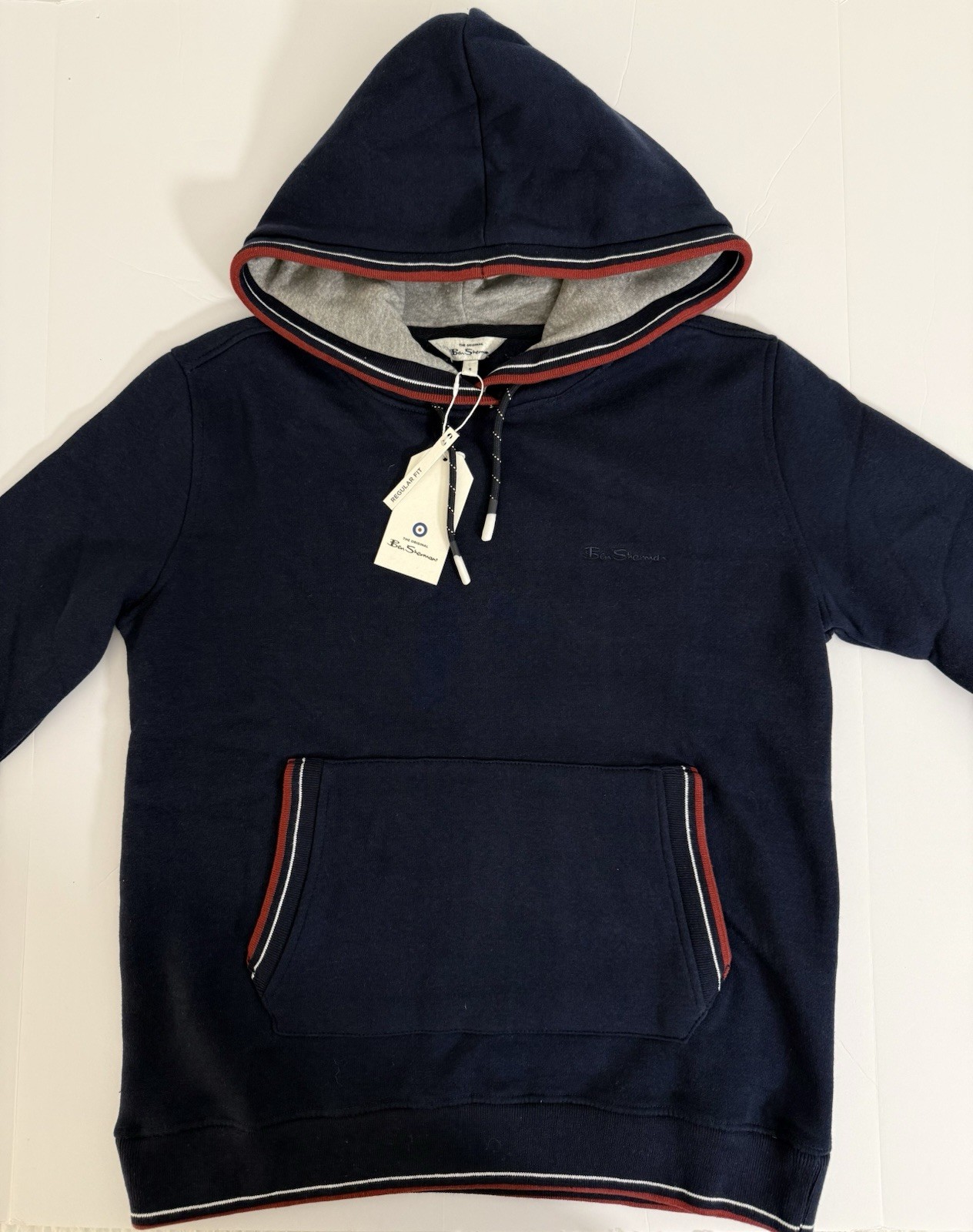 Suéter Pullover Ben Sherman Azul Marino con Capucha Rojo Blanco Borde Para Hombre Pequeño Nuevo con Etiquetas