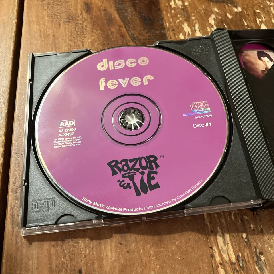 70’s Preservation Society Presents Disco Fever 40 Hits 1991 Razor & Tie 2 CD Set - Image 3 of 4