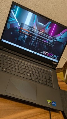 Gigabyte AORUS 15 (BKF-H3DE754SH) | RTX 4060 | Sehr guter Zustand + Rechnung!