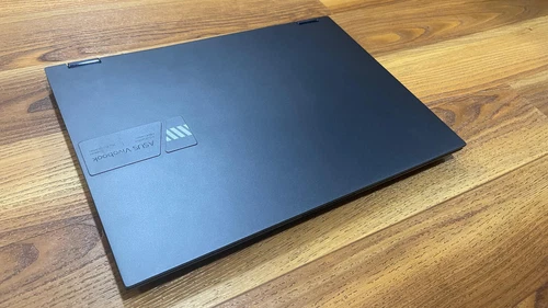 Asus VivoBook Flip 14 14" (256GB SSD, Intel Core i3 11th Gen, 3.00 GHz, 8GB)...