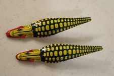 Alligator Litho Clicker Noise Maker Party Click Toy Metal GREEN YELLOW-LOT OF 2