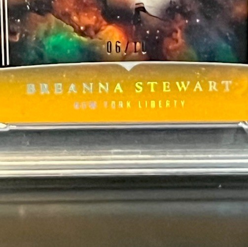POP-1🔥2024 PANINI ORIGINS WNBA BREANNA STEWART Gold 💎/10 PSA 8 NM-MT⭐0 Higher! view 3