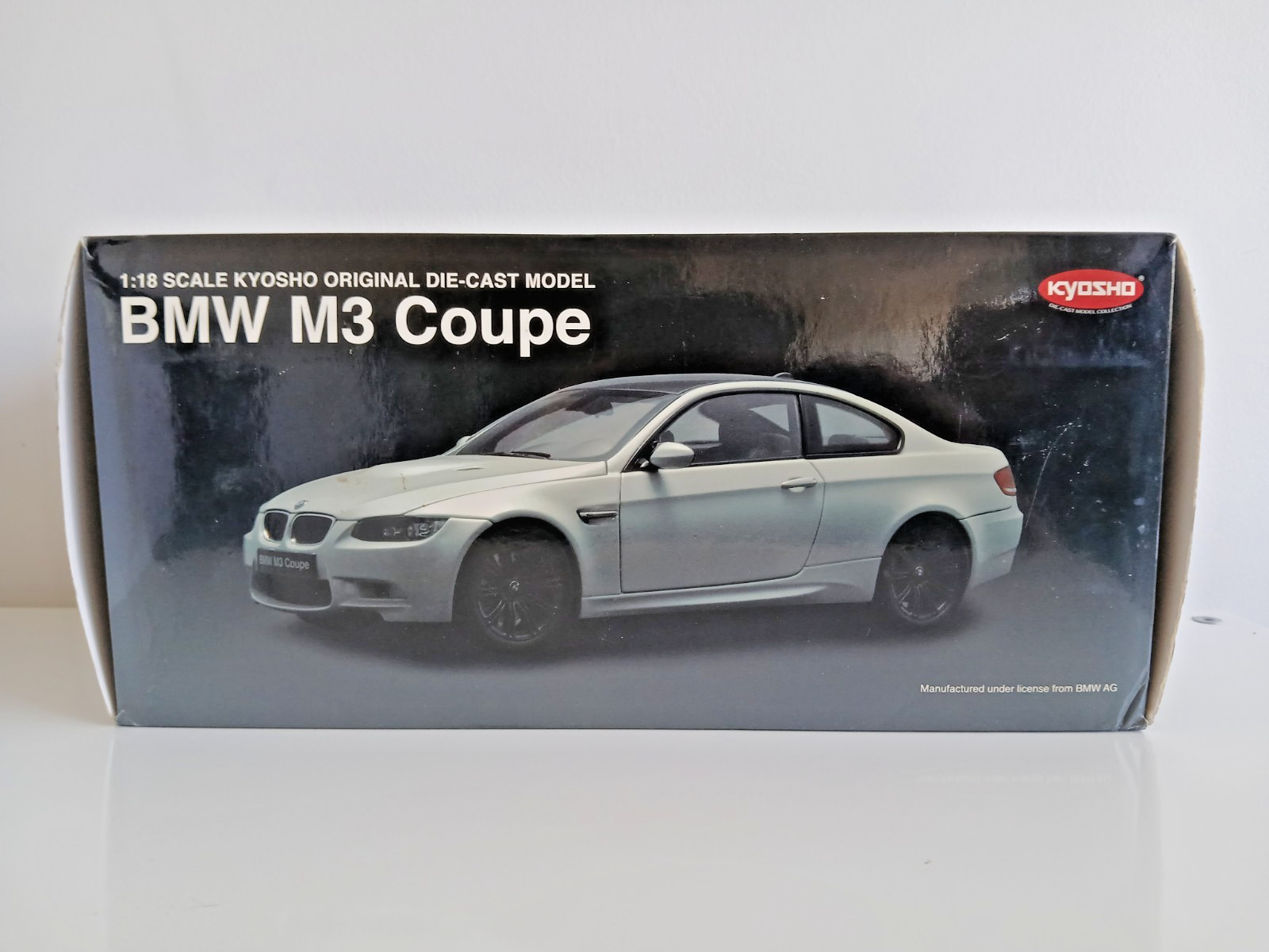 Kyosho BMW M3 coupe e92 Pearl White 08736W