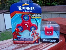 Marvel Spider-Man Zuru Fidget Cube and Spinner by Antsy Labs 