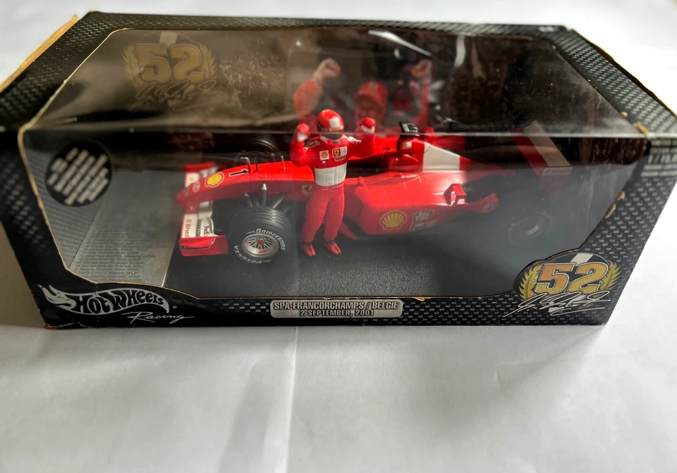 Michael Schumacher Hot Wheels Ferrari F2001 1:18 52 victorias Bélgica 2 de septiembre de 2001  Foto 3 de 4
