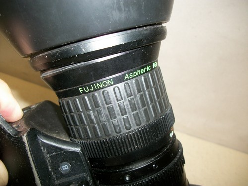 FUJI FUJINON Asoneric 16X TV Zoom Lens S16X6.7BERM-24 1:1.4/6.7-107mm - Picture 5 of 10