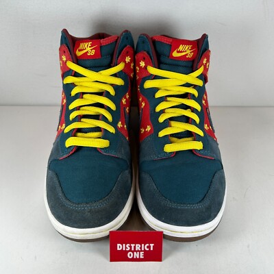 Nike Dunk High Premium SB Quagmire 2009 - Size 9.5 - 313171 Nike Dunk High Premium SB Quagmire 2009 - Size 9.5 - 313171