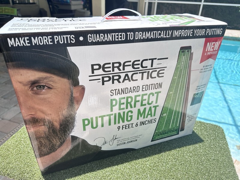 PRACTICE Putting Mat- Indoor and Outdoor Golf Putting Mat with Ball Return