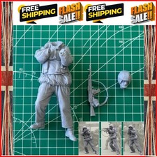 1/16 Scale Die-Cast Resin Figure Model Kit Russian Troops Shooting (No Truck)...