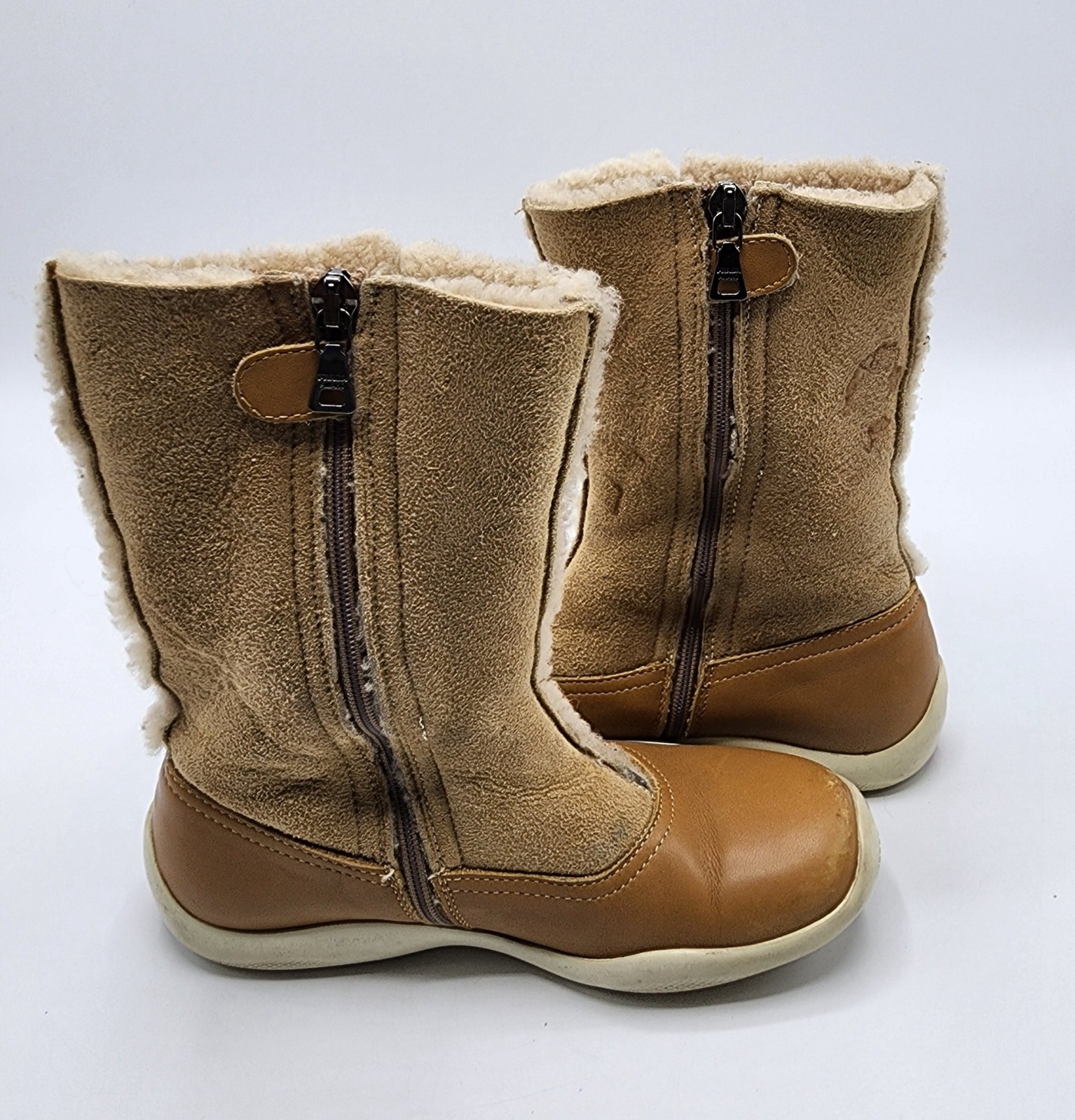 Prada Girl’s Suede / Leather Boots Size 13 US / 31 EU Pre-owned thumbnail 3