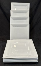 Crate & Barrel CB2 シンプルな白い長方形の大皿　4枚 Bennett White Bone China Square Dinner Plate + Reviews | Crate