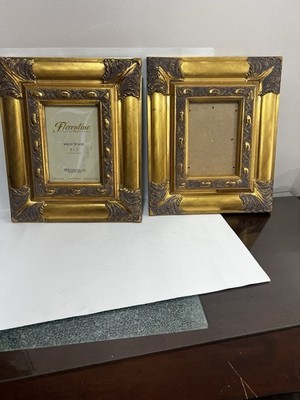PAIR OF NICE GOLDEN WOOD FRAME DECORTED
