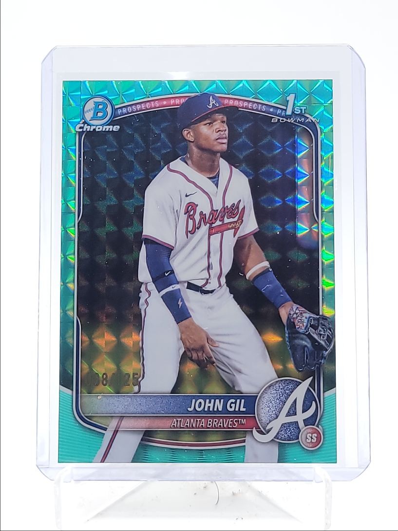 JOHN GIL 2025 BOWMAN CHROME 1ST AQUA GEOMETRIC REFRACTOR /125 Q4290