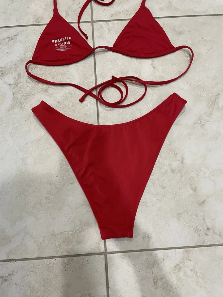 Frankies Bikini Set Red Set Size Small Top And Medium Bottom - Image 3 of 4