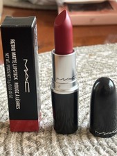 MAC MATTE RETRO RUBY WOO (707) LIPSTICK 3G  NEW AND BOXED - FREE TRACKED POSTAGE