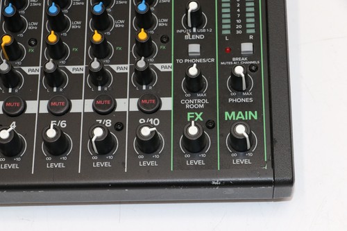 Mackie ProFX10v3 10-Channel Mixer - Picture 7 of 16