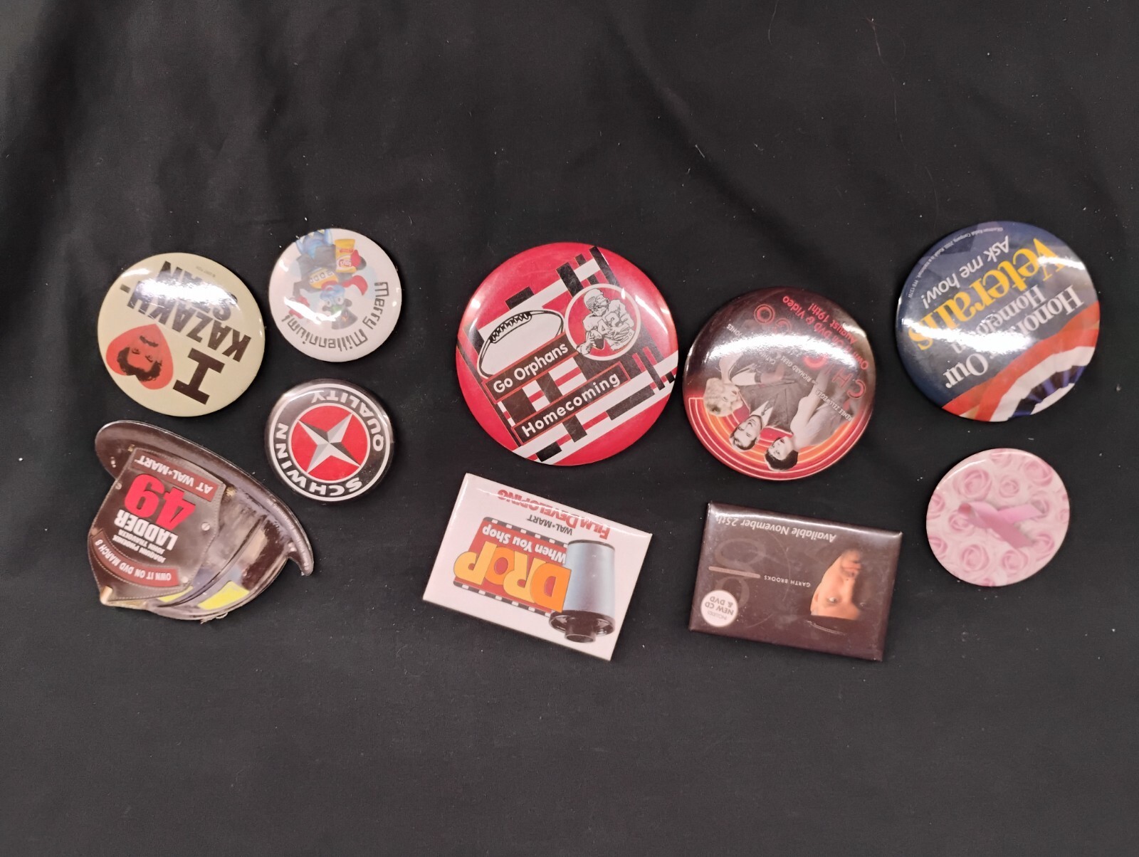 Mixed Lot Of 10 Pins